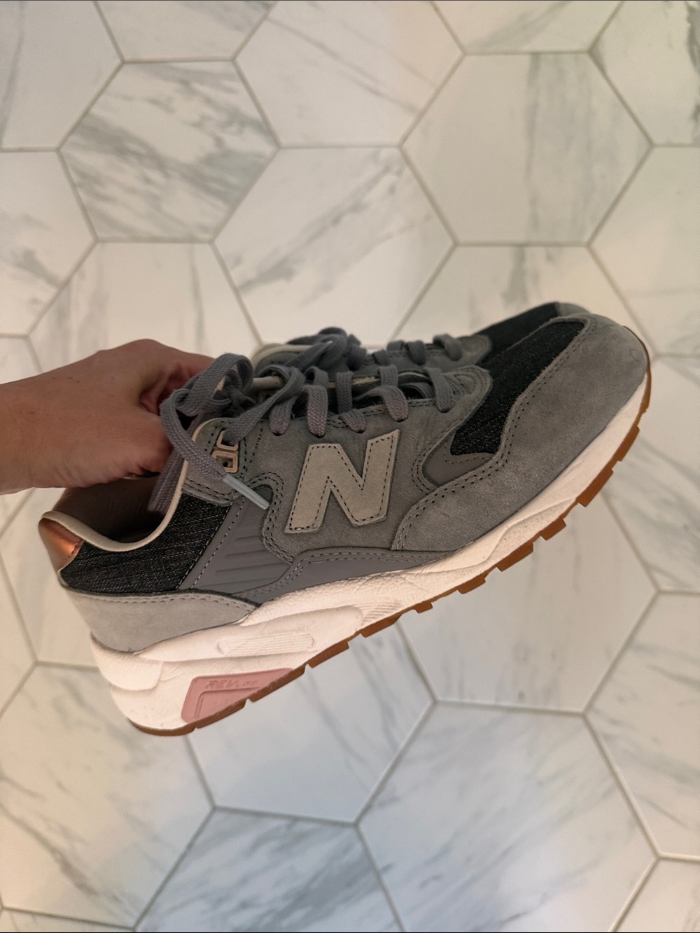 New Balance Women's 580 Gray Suede & Dark Gray Mesh Sneaker with Rose Accent